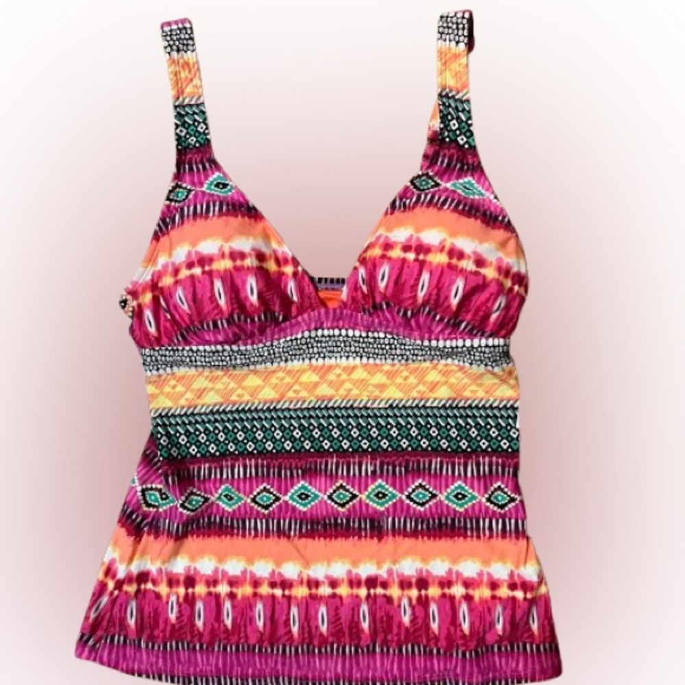 NWT Kenneth Cole Reaction Multicolor Tankini swimwear Bikini Top Size Sm…